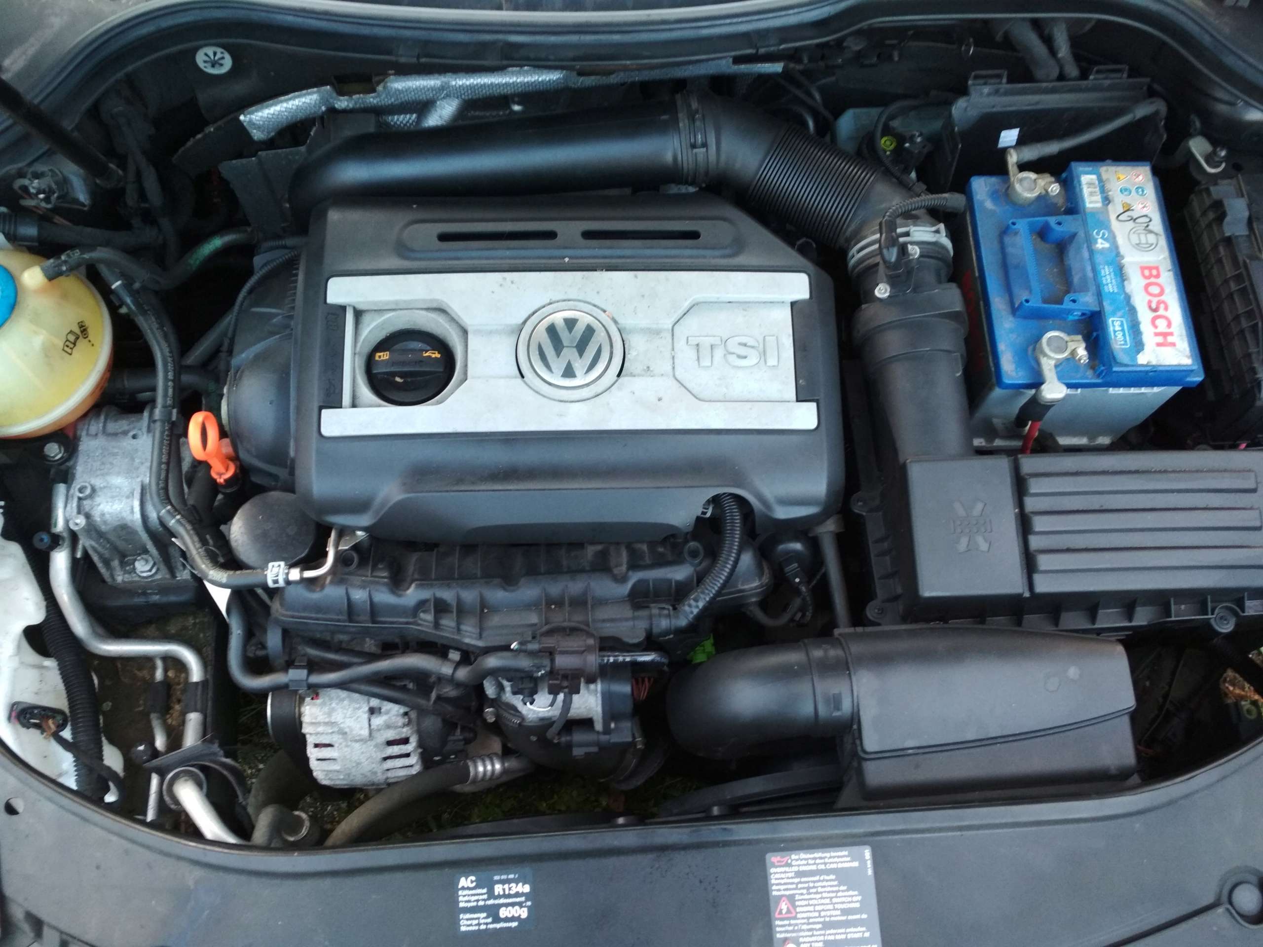 Двигатель пассат б6 1.8. Мотор Фольксваген Пассат б 6 1.8 турбо. Фольксваген б6 1.8 TSI. Двигатель VW Passat cc 1.8 TSI. Мотор Пассат б6 1.8 TSI.