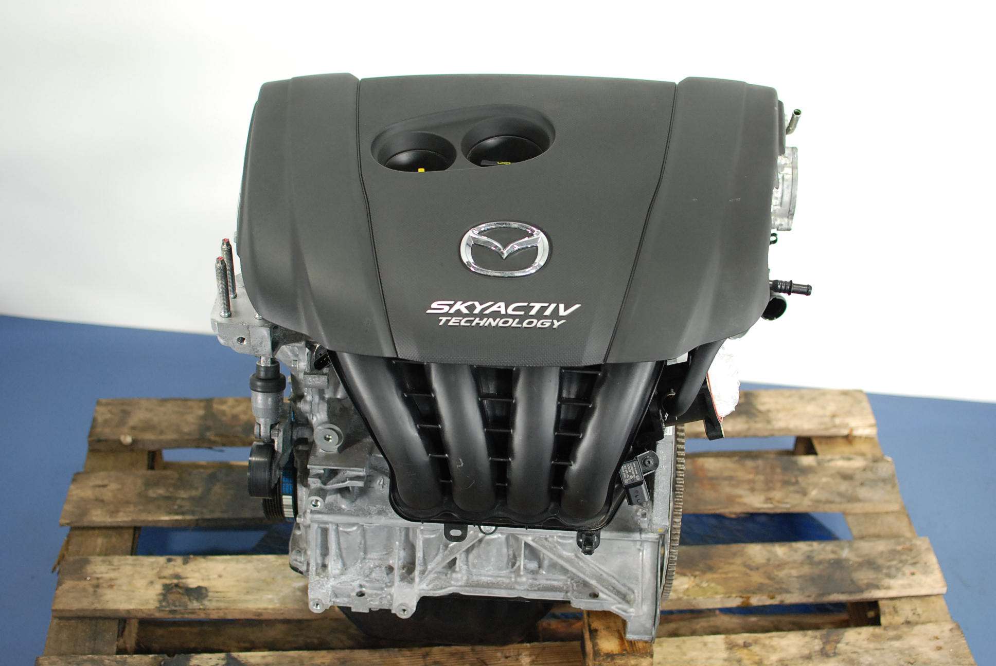 Mazda gj 2.5. Двигатель Мазда скайактив 2.0. Двигатель Мазда 6 GJ 2.5. Двигатель Мазда 6 GJ. Двигатель Мазда 6 2.5 скайактив.