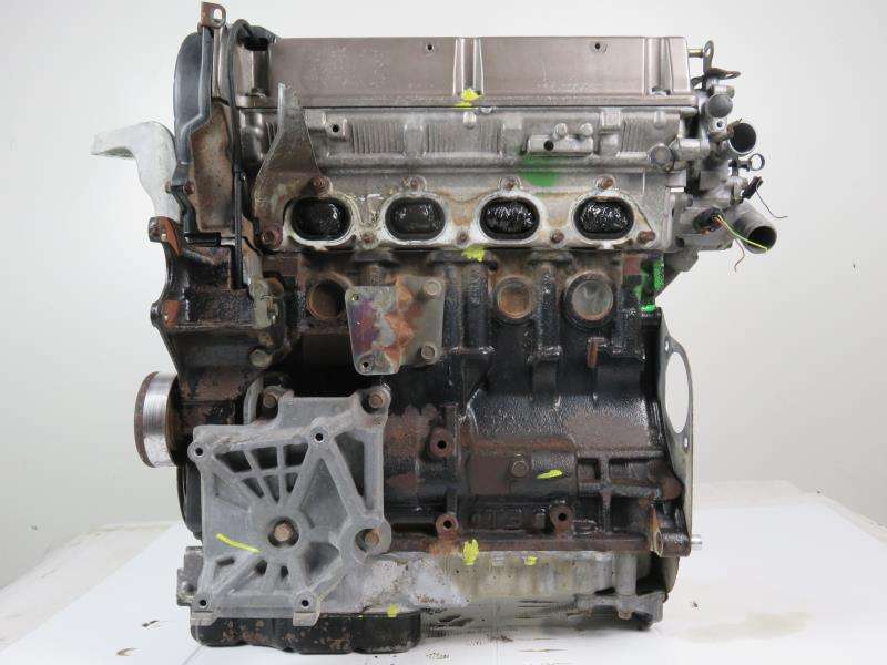 Номер двигателя mitsubishi. Двигатель Аутлендер 2.0 4g63. Двигатель Аутлендер 4g63. Мотор Митсубиси 4g63. Двигатель 4g64 Mitsubishi.